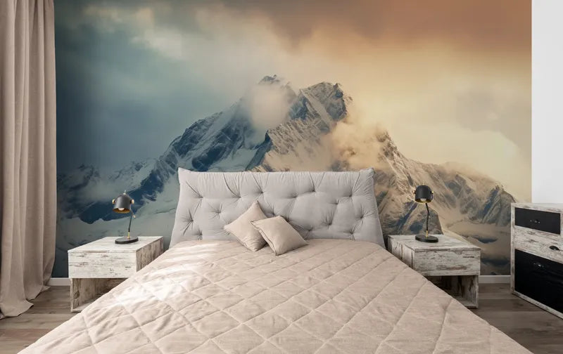 Papier peint paysage montagne sous la brume