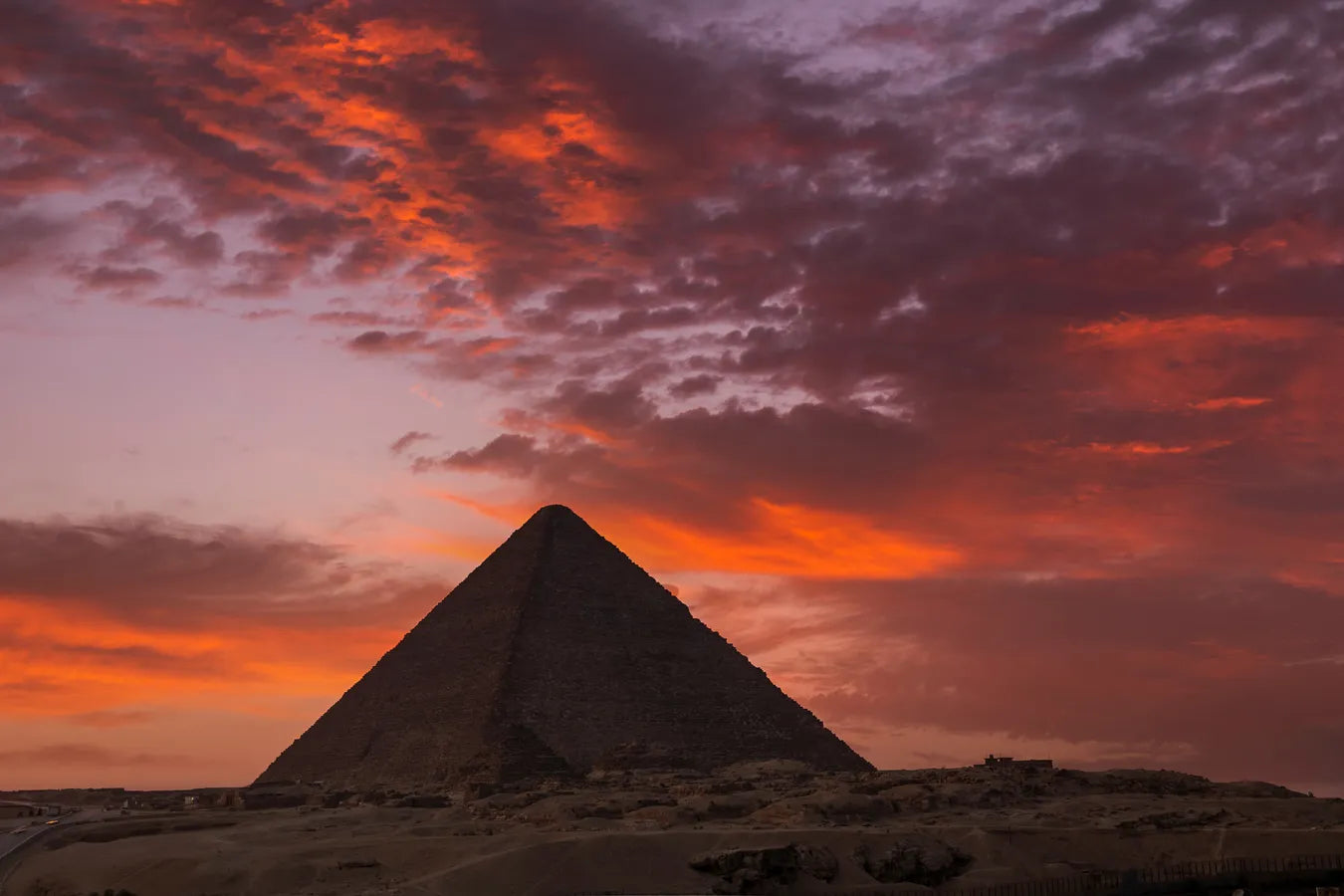 Papier‎ peint‎ pyramide‎ de‎ Gizeh‎ coucher‎ de‎ soleil
